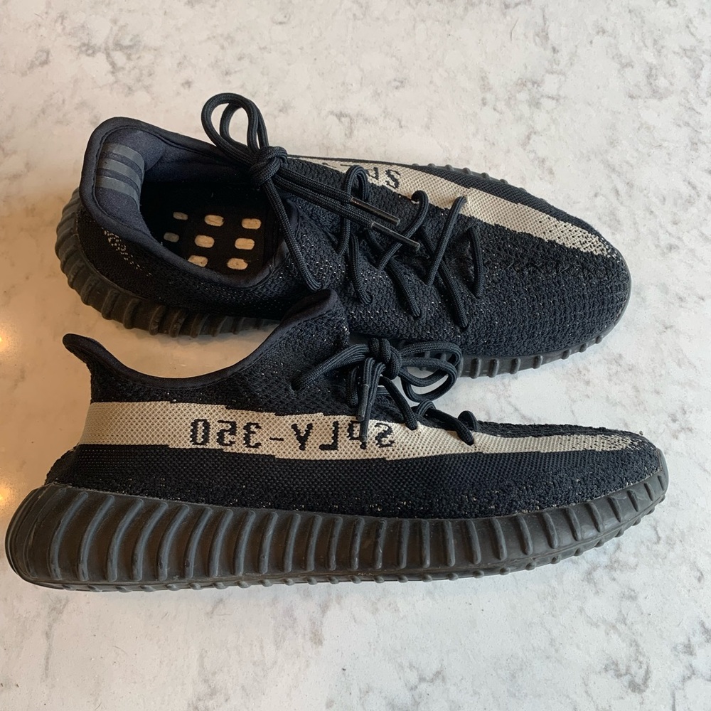 Authentic Yeezy Men’s Sneakers